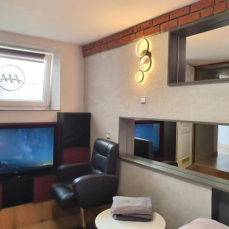 24H Gdynia Mini Apartamenty Na Kod Dostepu & Free Parking & No Keys Esterno foto