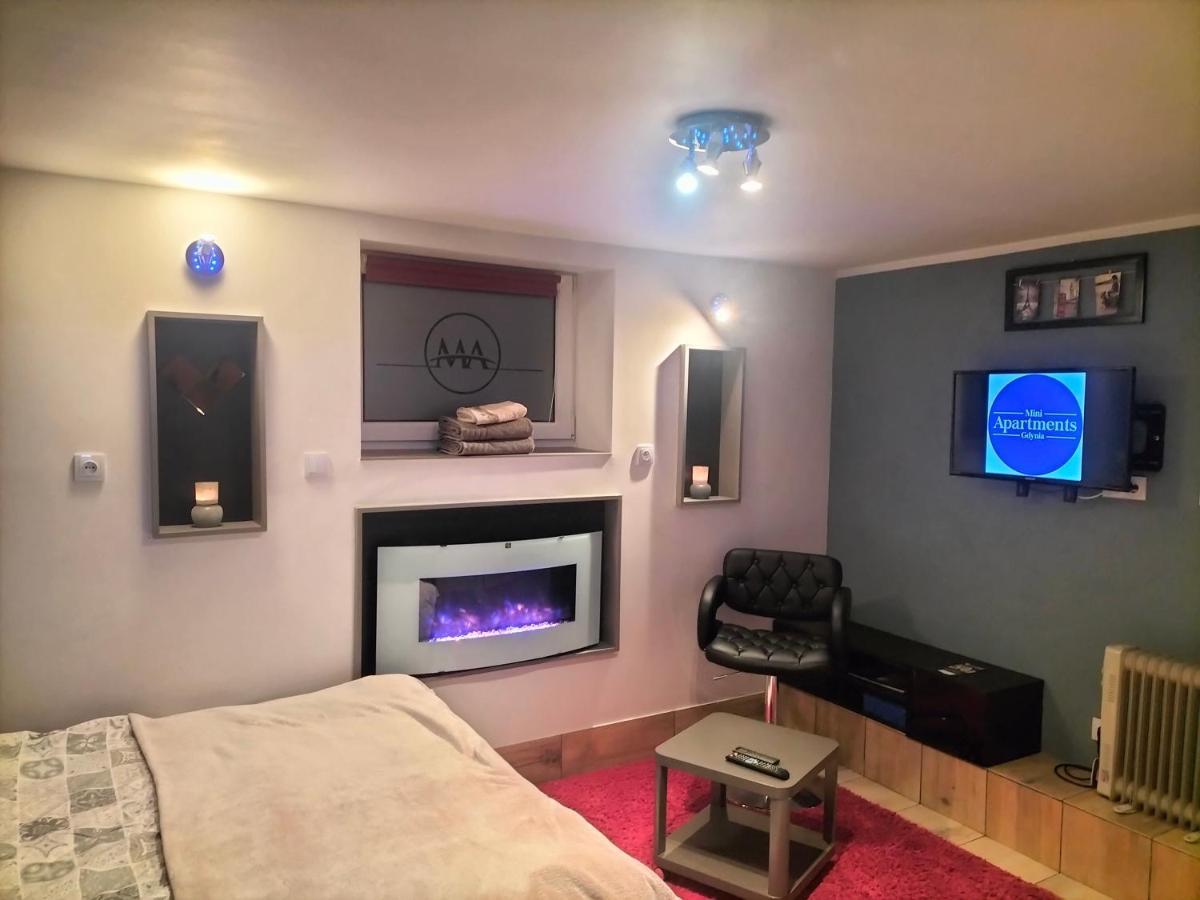 24H Gdynia Mini Apartamenty Na Kod Dostepu & Free Parking & No Keys Esterno foto