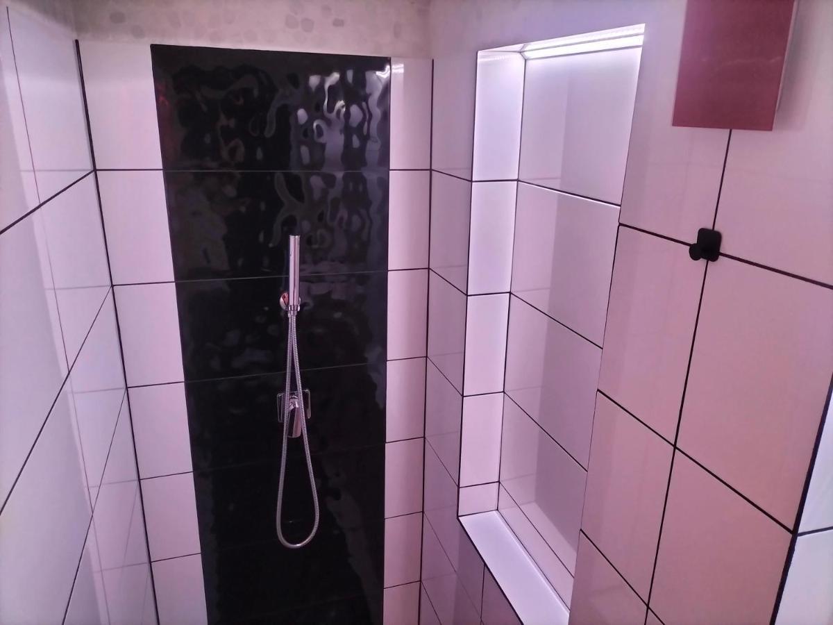 24H Gdynia Mini Apartamenty Na Kod Dostepu & Free Parking & No Keys Esterno foto