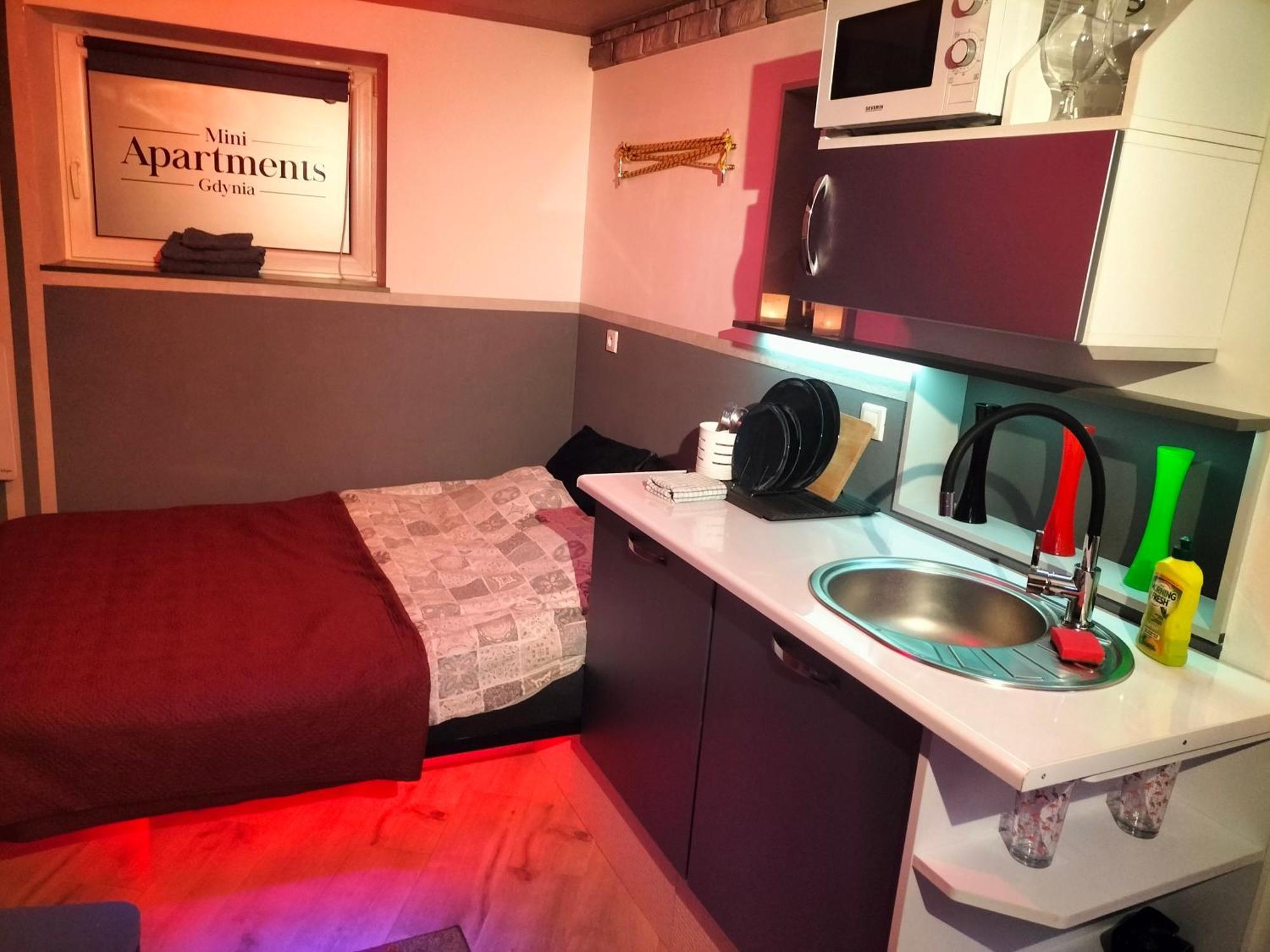24H Gdynia Mini Apartamenty Na Kod Dostepu & Free Parking & No Keys Camera foto
