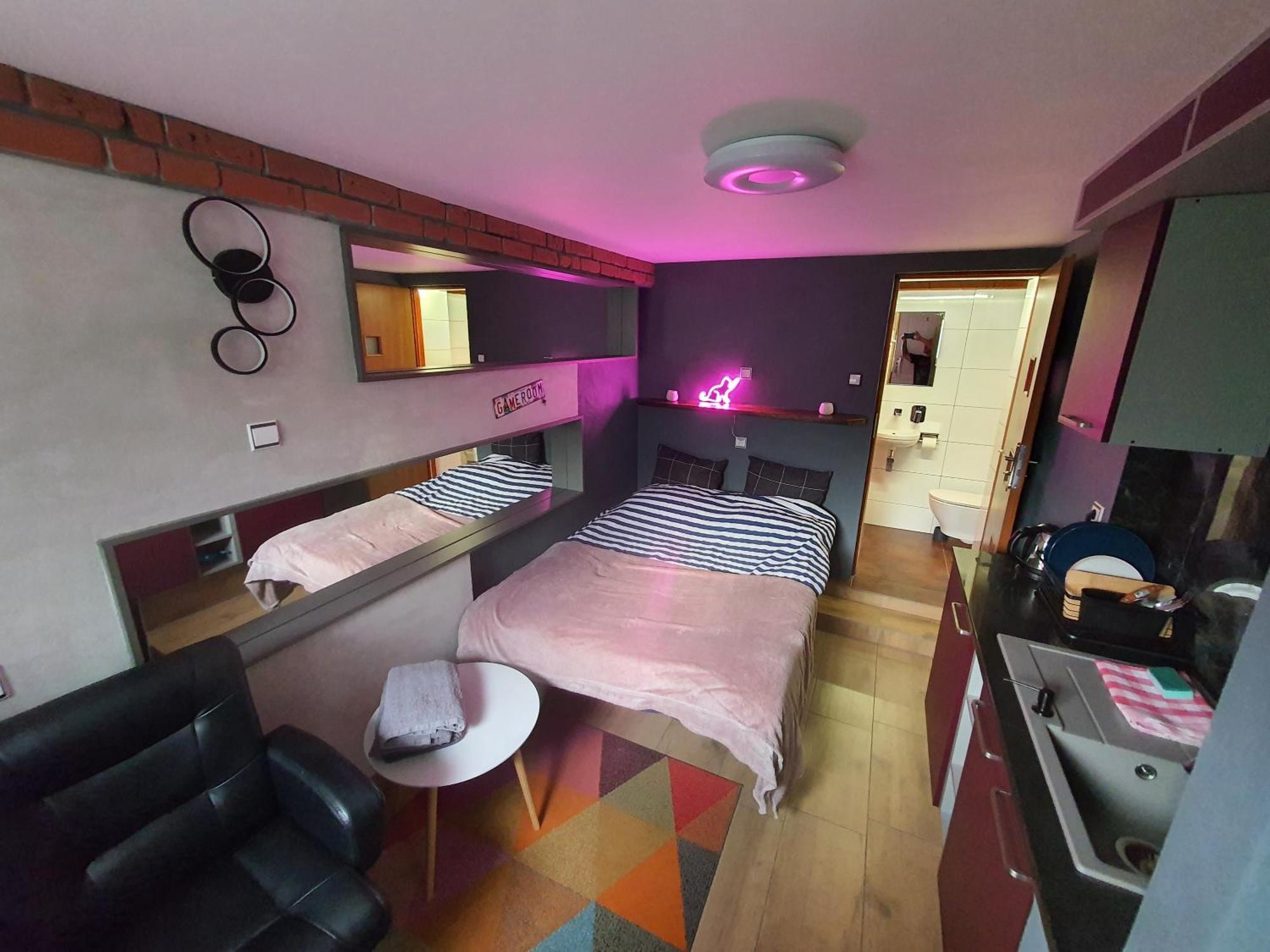 24H Gdynia Mini Apartamenty Na Kod Dostepu & Free Parking & No Keys Esterno foto